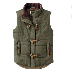 Legendary Whitetails- Women's Quilted Toggle Puffer Vest, Medium